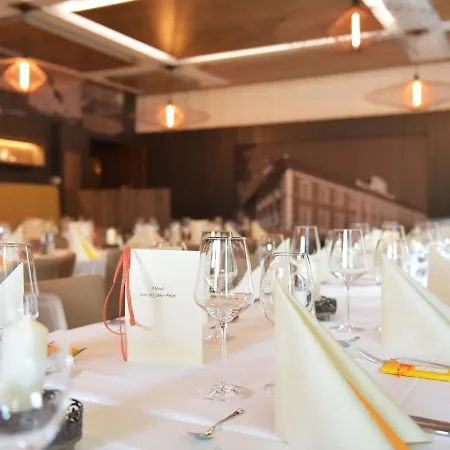 Ertl & Restaurant El Venado Hotell 4*