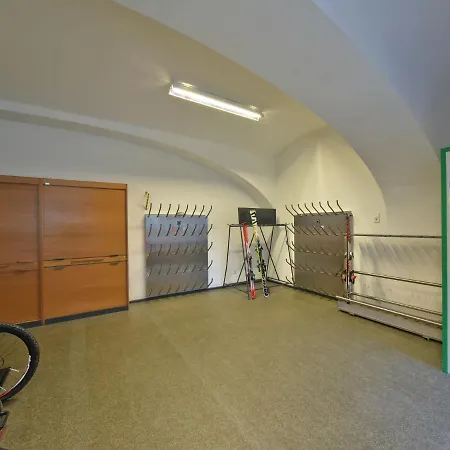Hotell Ertl & Restaurant El Venado 4*