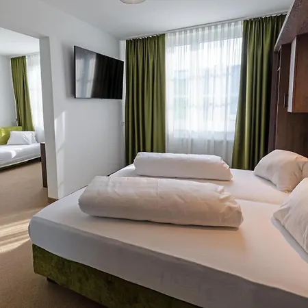 Hotell Ertl & Restaurant El Venado