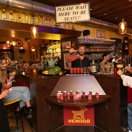 מלון Ertl Gmbh 4*